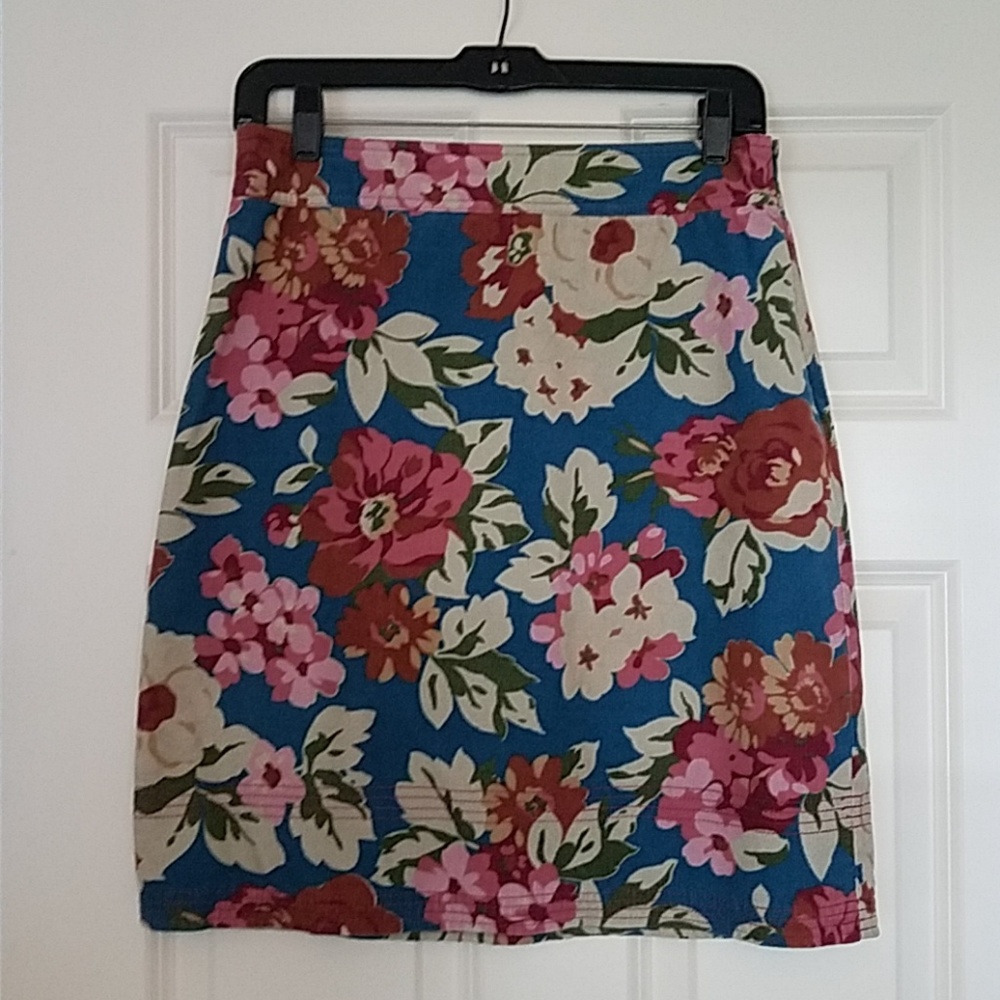 Corduroy floral skirt